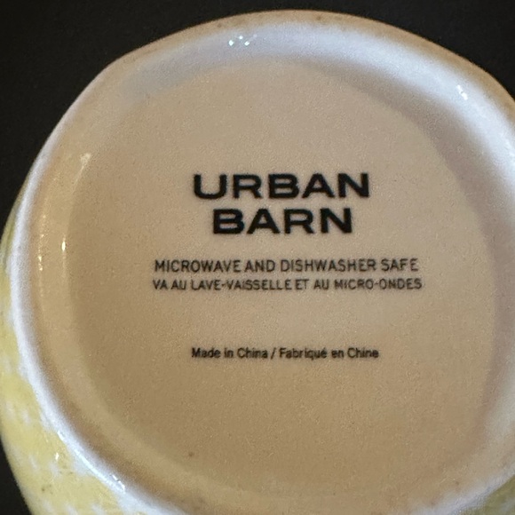 Yellow Starburst Pattern Mug - Picture 2 of 4